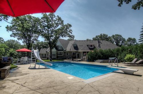 4372 Pne Pt Rd, Sartell MN 56377-9747 exterior