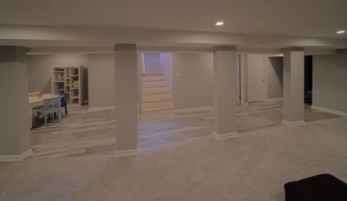 7251 Paxton Ave, Chicago IL  60649-2519 exterior