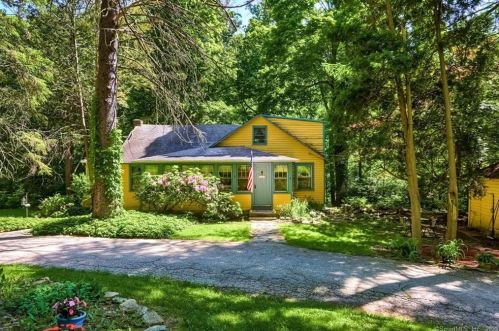 150 Barrack Hill Rd, Ridgefield, CT 06877-3106