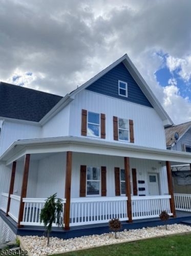 12 Hamburg Ave, Wantage NJ  07461-2205 exterior