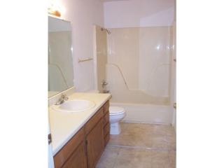 1635 Lombard St, Springfield MO  65802-3326 exterior