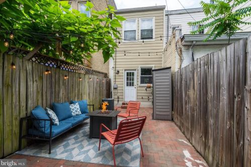 1519 Carolina Ave, Washington DC 20003-1841 exterior