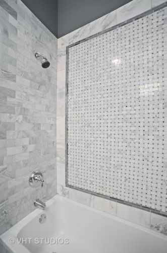 4471 Lk Park Ave, Chicago IL 60653-4510 exterior