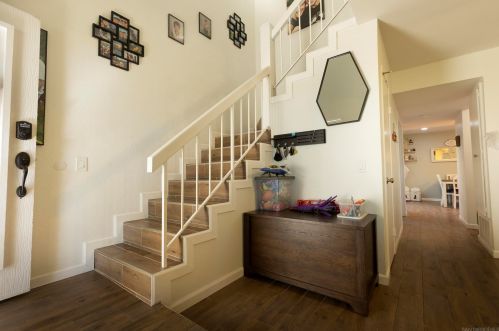 10894 Caravelle Pl, San Diego CA 92124-2039 exterior