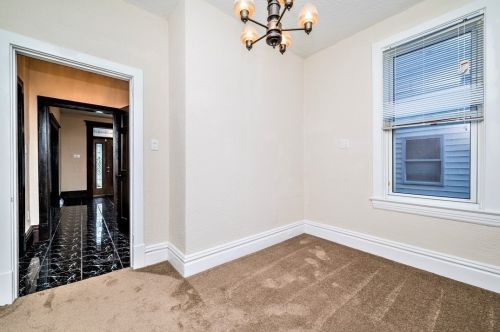 3263 Wainbell Ave, Pittsburgh PA 15216-2318 exterior