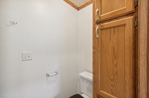 8649 12 St, Kalamazoo MI 49009-9085 exterior