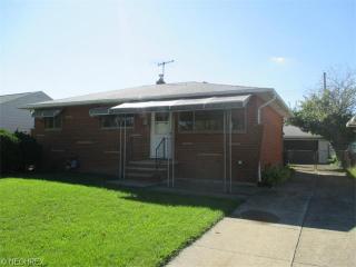 14173 Pemberton Dr, Cleveland OH  44142-2536 exterior