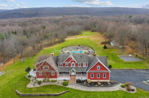 339 Clove Rd, Monroe, NY 10950-4746