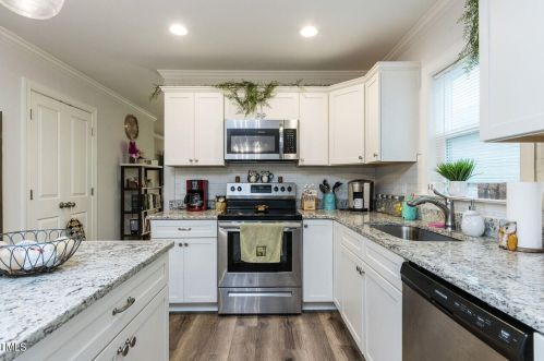 204 Kipling Dr, Oxford NC 27565-9713 exterior