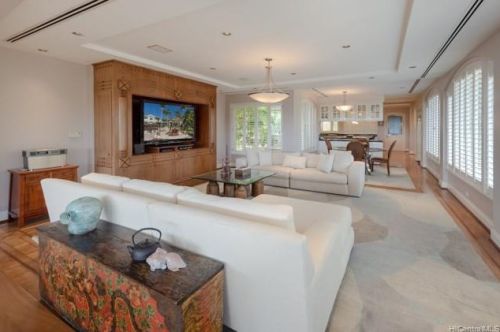 3239 Noela, Honolulu HI 96815 exterior