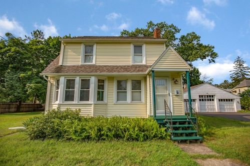 18 Homestead Ave, Springfield, MA 01151-1810