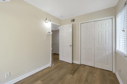 1479 Cape Cod Way, Concord CA  94521-2622 exterior