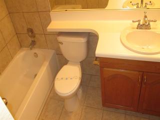 1414 Monona Dr, Phoenix AZ  85027-3621 exterior