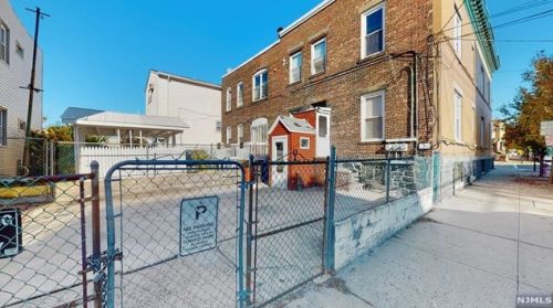 2401 New York Ave, Union City NJ 07087-4515 exterior