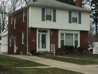 16729 Avon Ave, Detroit MI  48219-4119 exterior