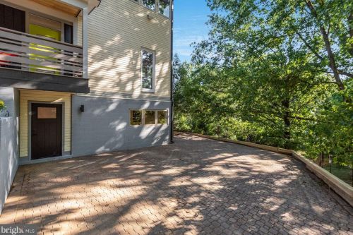 17 Ritchie Ave, Silver Spring MD  20910-5109 exterior