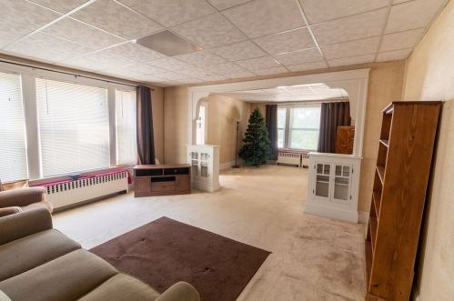 75 Loxwood St, Worcester MA 01604-4520 exterior