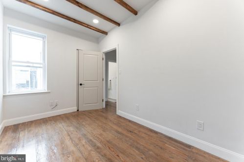 1906 Lawrence St, Philadelphia PA 19140-2406 exterior