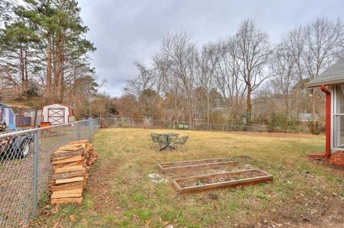 2149 Rockdale Cir, Lithonia GA 30078-3451 exterior