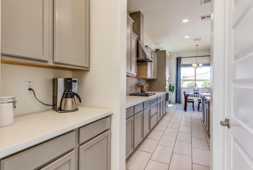 31314 1 Pl, Phoenix AZ 85022-2316 exterior