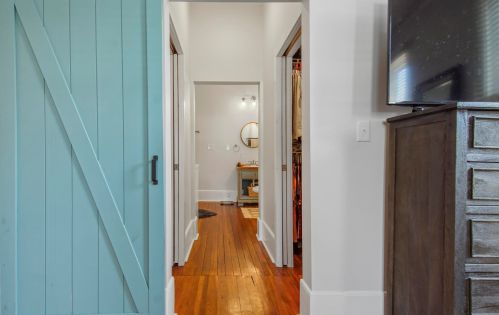 98 Live Oak Ave, Defuniak Springs FL  32435-2383 exterior