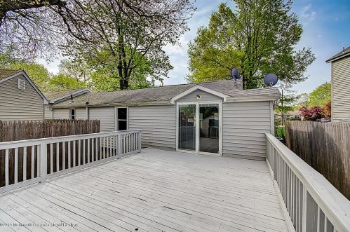 247 Frst Ave, Middletown NJ 07748-5720 exterior