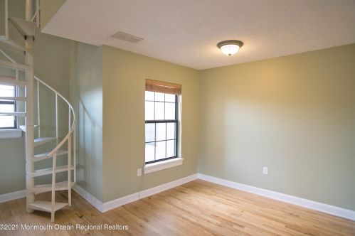 203 Larkspur Ln, Jackson Twp NJ 08527-4180 exterior