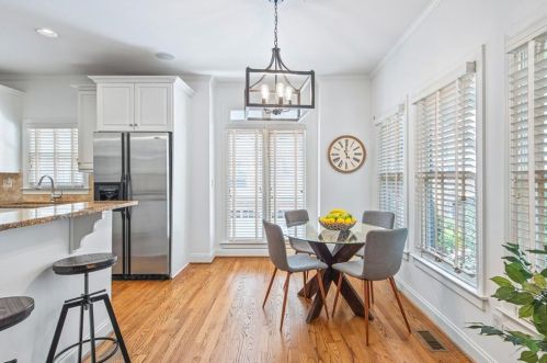 1371 Edmund Ct, Atlanta GA  30306-2236 exterior