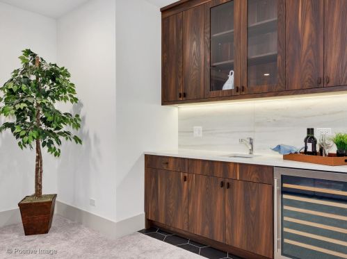 2734 Altgeld St, Chicago IL  60647-1872 exterior