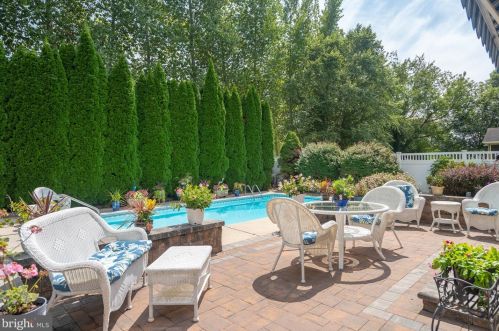 48 Bay Breeze Dr, Lewes DE 19958-2110 exterior