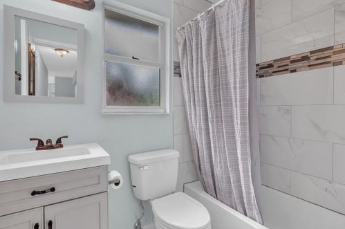 821 Walters Ter, Fort Pierce FL  34983-3962 exterior