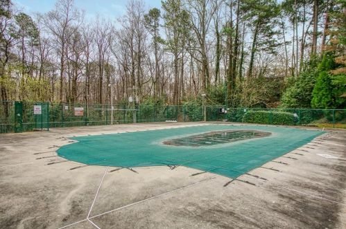 747 Houston Mill Rd, Atlanta GA  30329-4248 exterior