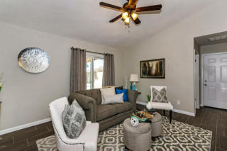 118 Cottonwood St, Chandler, AZ 85225-5810