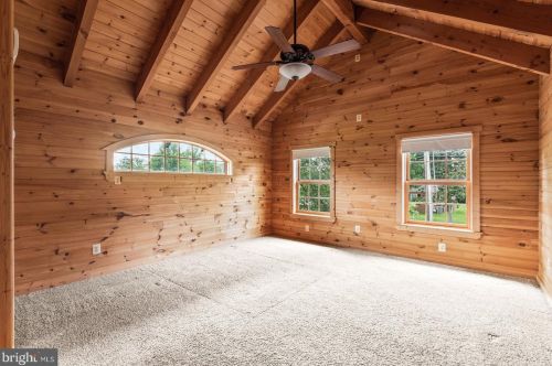 3432 Memorial St, Alexandria VA 22306-1548 exterior