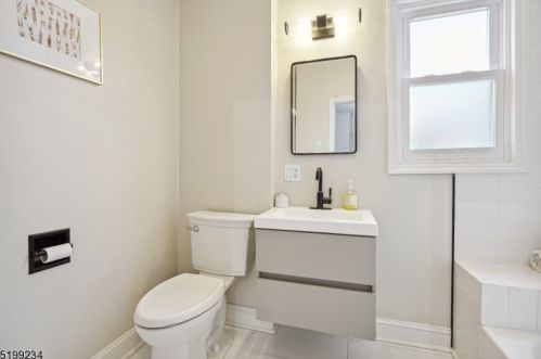 224 Laurel Ave, Maplewood NJ  07040-1914 exterior