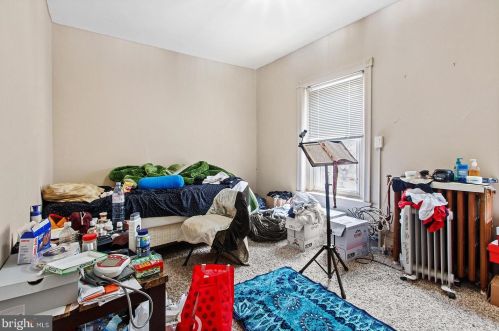 114 Thurlow St, Chester PA 19013-2215 exterior