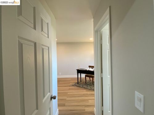 1834 Elkwood Dr, Concord CA  94519-1122 exterior