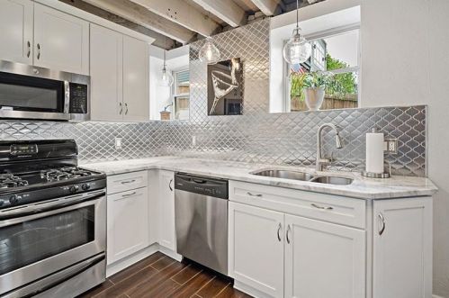 220 Alpine Ave, Pittsburgh PA 15212-4020 exterior