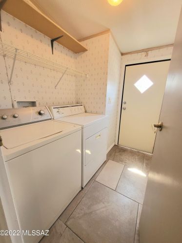 781 Lightstar Cir, Tucson AZ 85756-7250 exterior