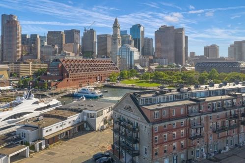 40 Commercial Wharf, Boston MA exterior