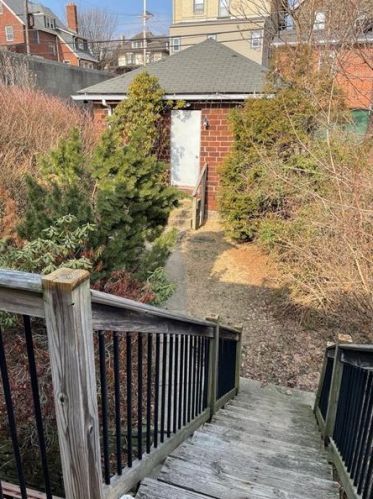 803 Brookline Blvd, Pittsburgh PA 15226-2002 exterior