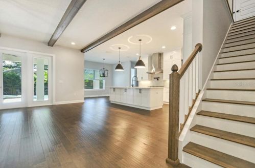 3902 Obispo St, Tampa FL 33629-7828 exterior