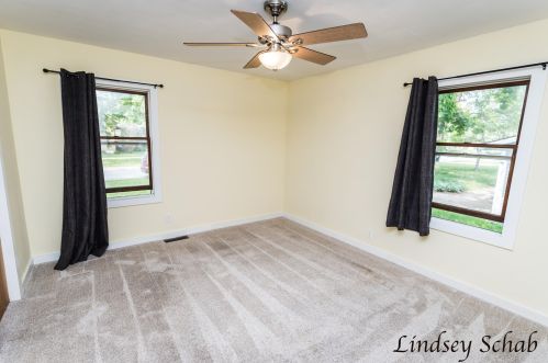 34 Grant St, Cedar Springs MI 49319-5124 exterior