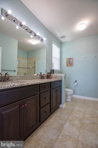 1442 Sierra Dr, Trenton NJ 08619-2071 exterior