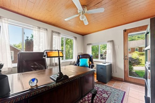 715 Gaywood Dr, Pittsburgh PA 15235-4144 exterior