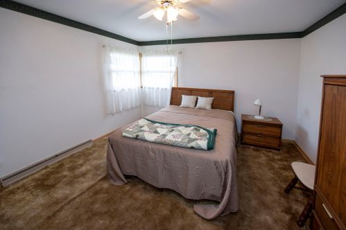 4349 16 St, Milwaukee WI 53209-6924 exterior