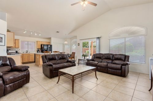 16818 42nd St, Phoenix AZ 85048-7001 exterior