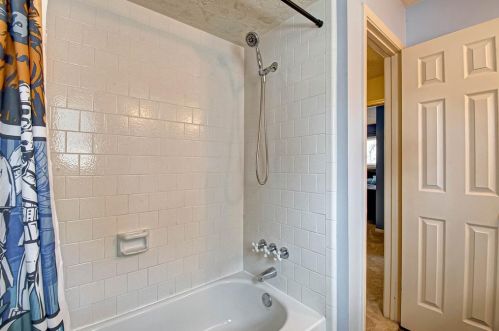 3518 Hl Spg Dr, Humble TX 77345-1102 exterior