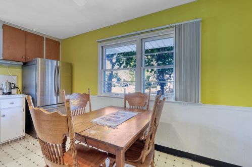 1322 Cleveland Ave, Saint Paul MN 55116-2653 exterior