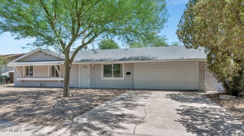 13635 37th Pl, Phoenix AZ  85032-6201 exterior